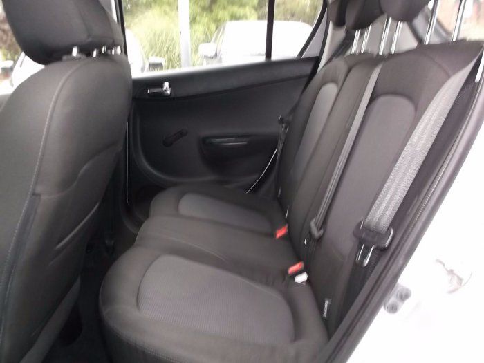 2012 Hyundai i20 1.2 Classic 5dr image 5