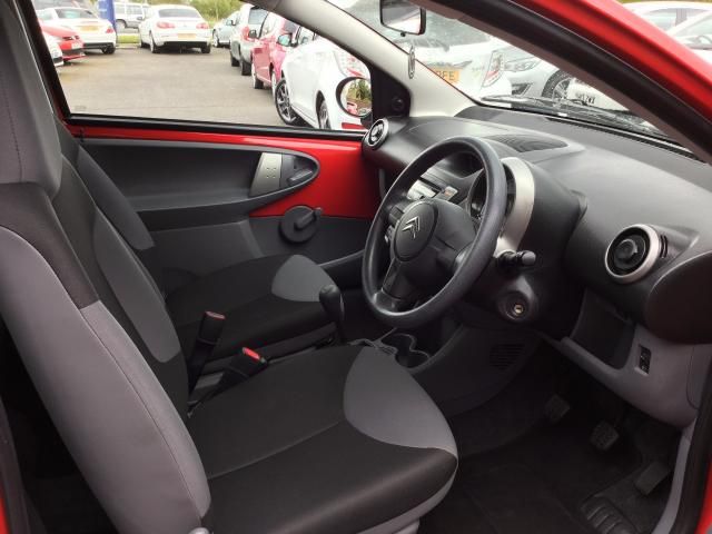 2011 CITROEN C1 1.0 VT 3DR image 6