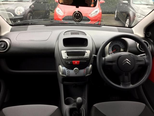 2011 CITROEN C1 1.0 VT 3DR image 7