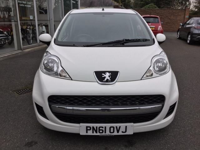 2011 PEUGEOT 107 1.0 SPORTIUM 3DR image 2