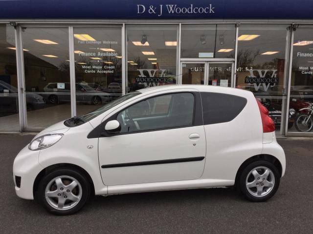 2011 PEUGEOT 107 1.0 SPORTIUM 3DR image 3