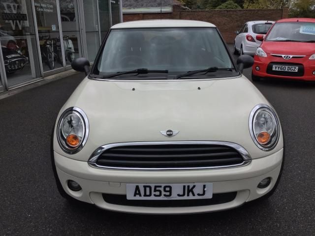 2009 MINI HATCH FIRST 1.4 3DR image 2