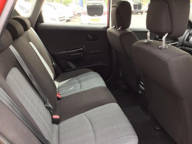 2012 KIA CEED 1.6 CRDI 5DR image 8