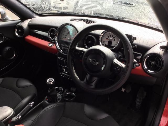 2013 MINI COUPE 1.6 COOPER 2DR image 7