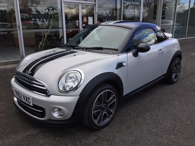 2012 MINI COUPE 1.6 COOPER 2DR image 1