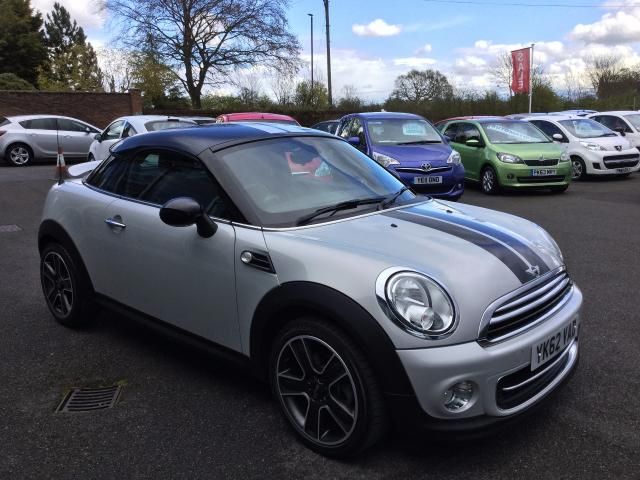2012 MINI COUPE 1.6 COOPER 2DR image 4