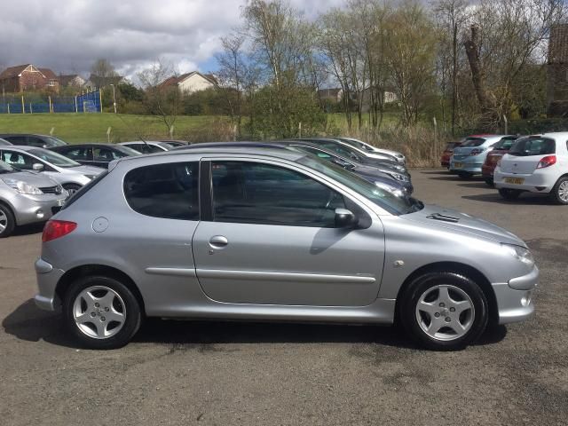 2005 PEUGEOT 206 1.1 SPORT S 3d image 4