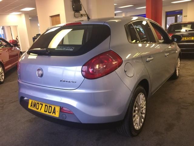 2007 FIAT BRAVO 1.9 5d image 4