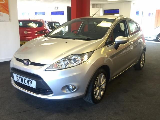 2011 FORD FIESTA 1.2 ZETEC 5d image 1