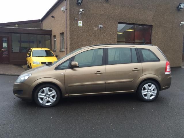 2013 VAUXHALL ZAFIRA 1.7 CDTI 5d image 2