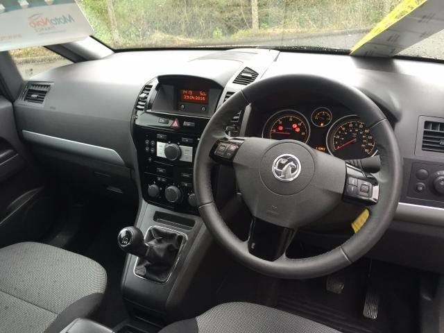 2013 VAUXHALL ZAFIRA 1.7 CDTI 5d image 6