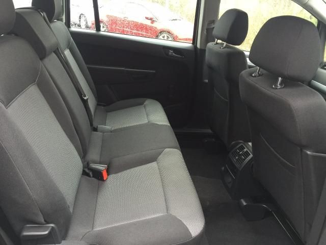 2013 VAUXHALL ZAFIRA 1.7 CDTI 5d image 7