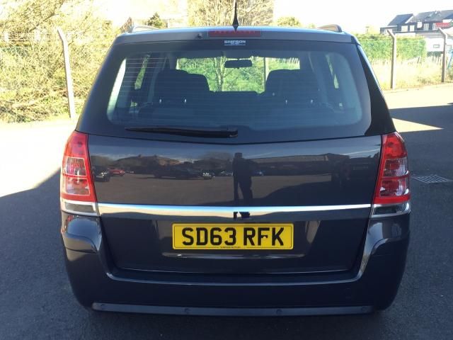 2013 VAUXHALL ZAFIRA 1.7 CDTI 5d image 4