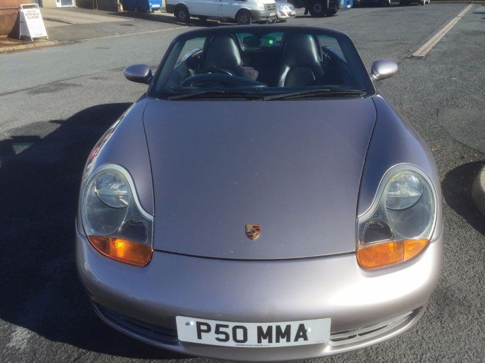 2002 Porsche Boxster 2.7 2dr image 2