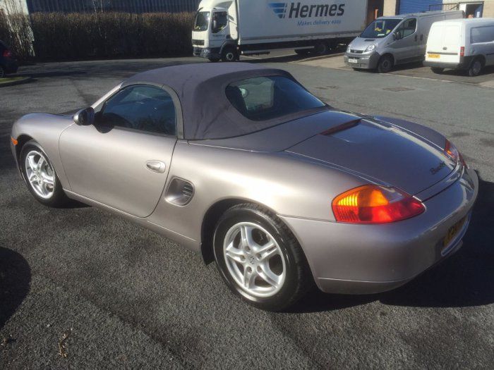 2002 Porsche Boxster 2.7 2dr image 5