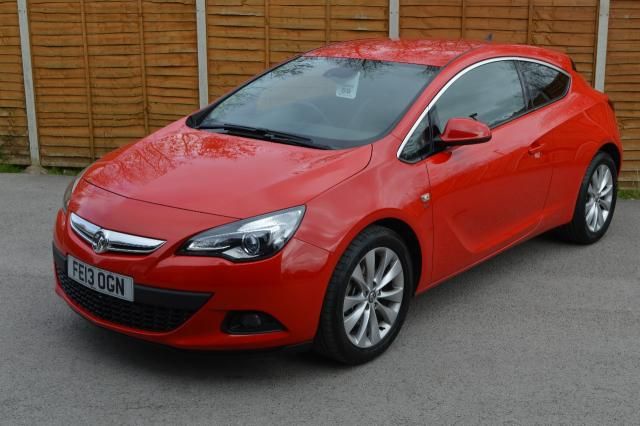 2013 VAUXHALL ASTRA 2.0 SRI CDTI 3d image 1