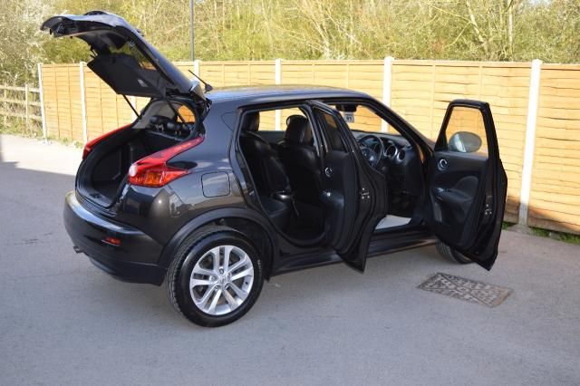 2012 NISSAN JUKE 1.6 TEKNA 5d image 6