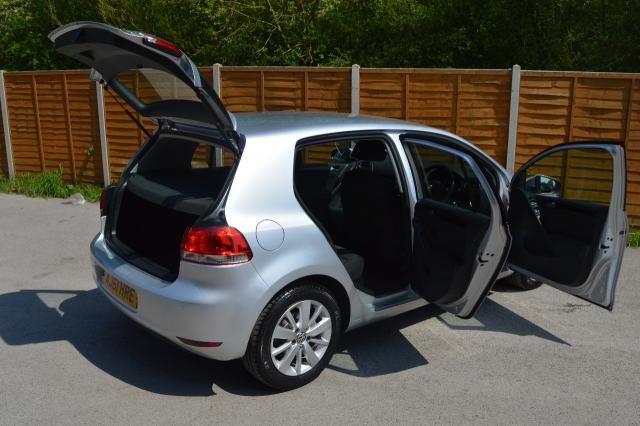 2012 VOLKSWAGEN GOLF 1.6 TDI 5d image 8