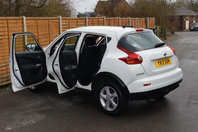 2013 NISSAN JUKE 1.6 VISIA 5d image 8