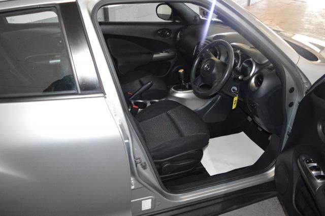 2011 NISSAN JUKE 1.5 VISIA DCI 5d image 4