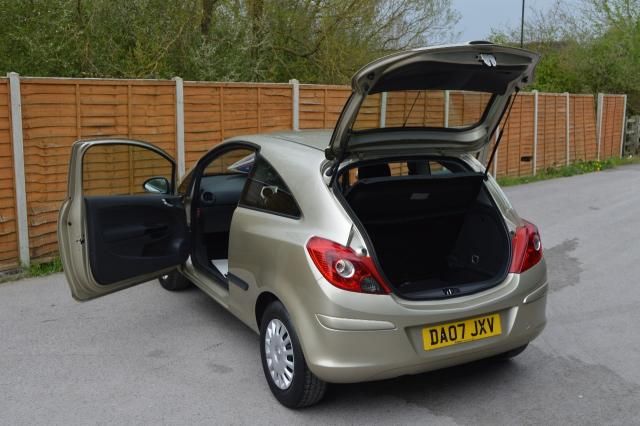 2007 VAUXHALL CORSA 1.2 LIFE A/C 3d image 8