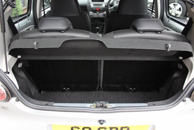 2011 TOYOTA AYGO 1.0 VVT-I ICE MM 5d image 7