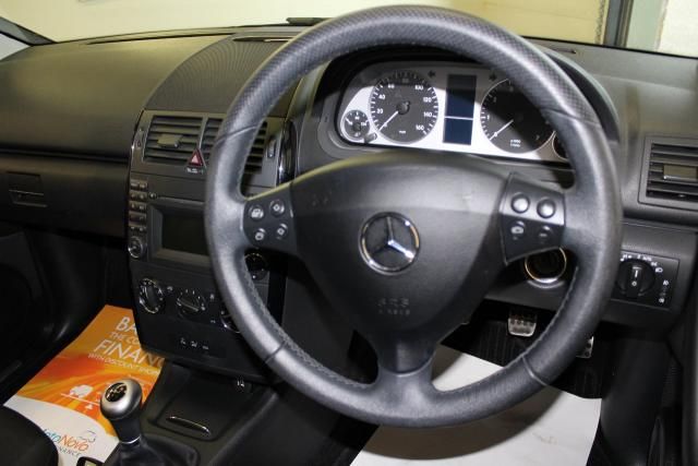 2010 MERCEDES-BENZ 1.5 A160 5d image 4
