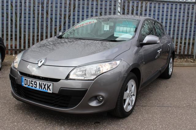 2010 RENAULT MEGANE 1.5 5d image 3