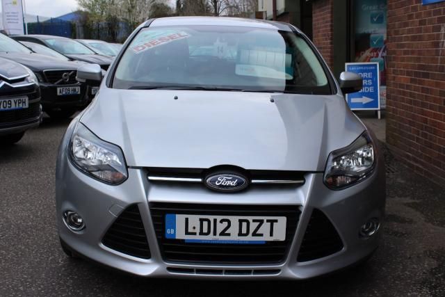 2012 FORD FOCUS 2.0 ZETEC TDCi 5d image 2