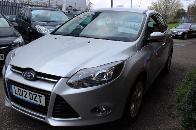 2012 FORD FOCUS 2.0 ZETEC TDCi 5d image 3