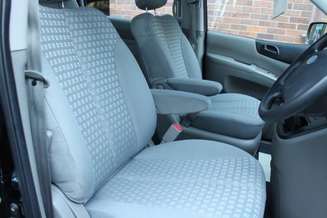 2011 KIA SEDONA 2.2 1 CRDI 5d image 5