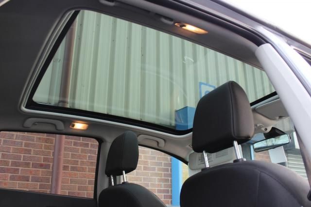 2012 NISSAN QASHQAI 1.6 DCi image 5