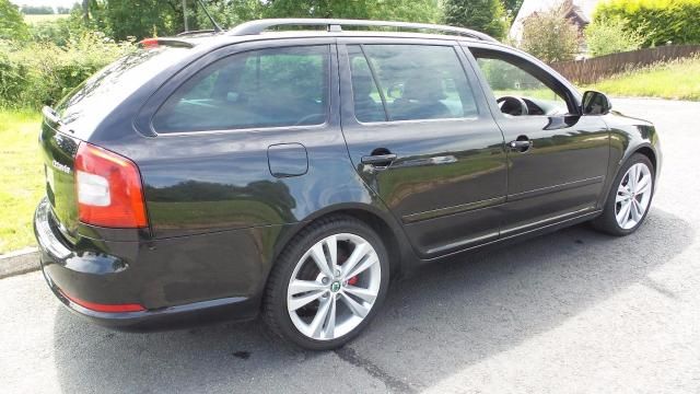 2012 SKODA OCTAVIA 2.0 VRS TDI 5d image 4
