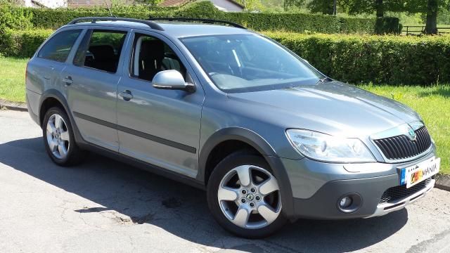 2012 SKODA OCTAVIA 2.0 TDI CR 5d image 1