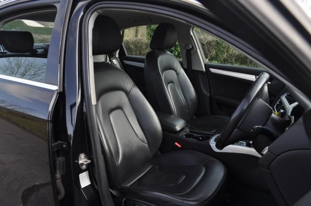 2008 AUDI A4 2.7 TDI SE 4d image 8