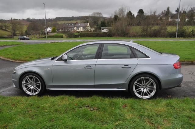 2009 AUDI A4 2.7 TDI S LINE 4d image 2
