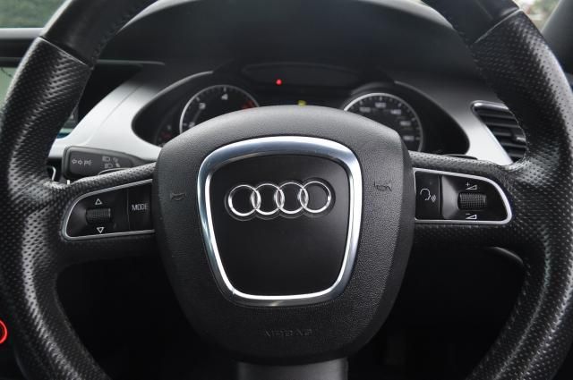 2009 AUDI A4 2.7 TDI S LINE 4d image 9
