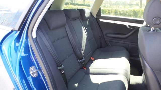 2006 AUDI A4 2.0 TDI S LINE 5d image 7