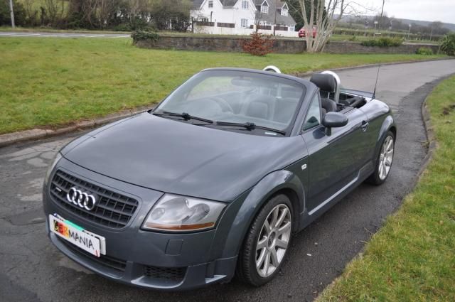 2004 AUDI TT 3.2 V6 QUATTRO 2d image 2
