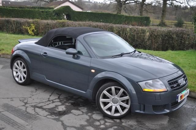 2004 AUDI TT 3.2 V6 QUATTRO 2d image 6