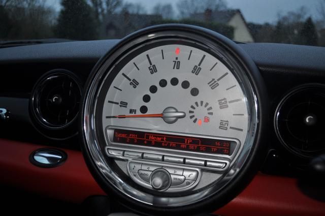 2007 MINI HATCH 1.6 COOPER D 3d image 10