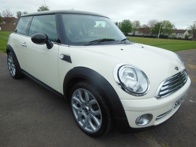 2009 MINI Hatch 1.6 Cooper 3dr image 2