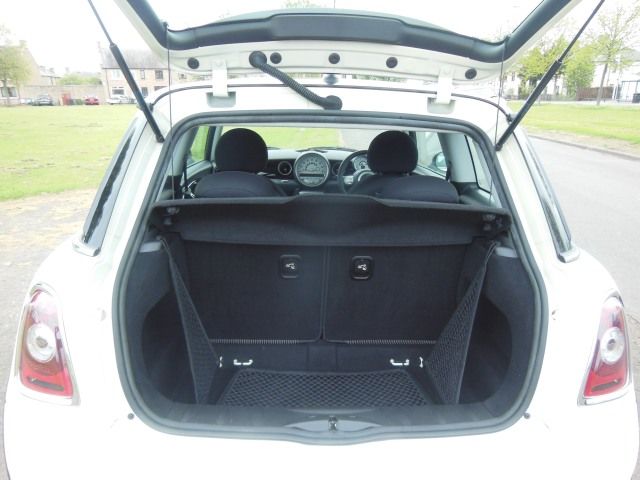 2009 MINI Hatch 1.6 Cooper 3dr image 6