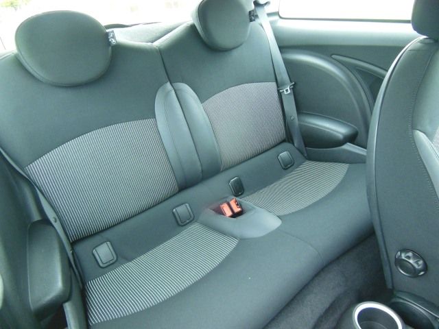 2009 MINI Hatch 1.6 Cooper 3dr image 7