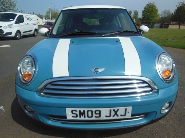 2009 MINI Hatch 1.6 Cooper 3dr image 2