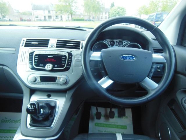 2009 Ford Kuga 2.0 TDCi Titanium 5dr image 7