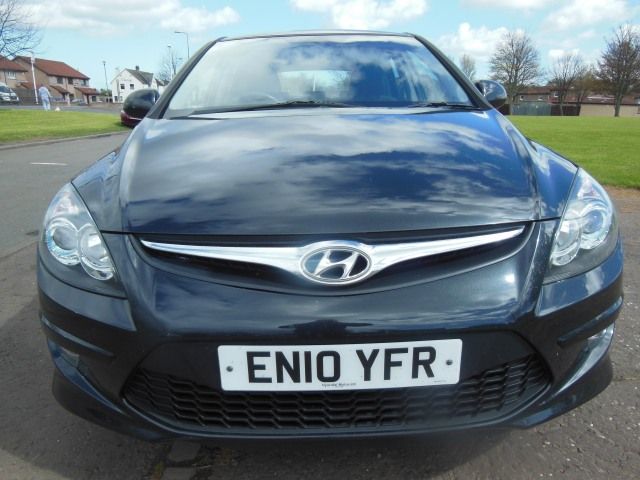 2010 Hyundai i30 1.6 CRDi Comfort 5dr image 2