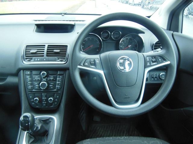 2011 Vauxhall Meriva 1.4 T 16v Exclusiv 5dr image 7
