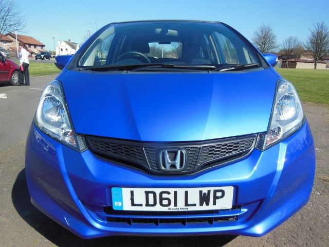 2011 Honda Jazz 1.4 i VTEC ES CVT 5dr image 2