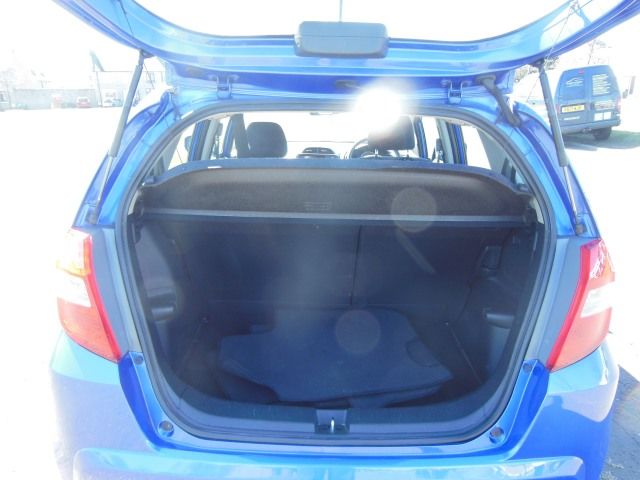 2011 Honda Jazz 1.4 i VTEC ES CVT 5dr image 5